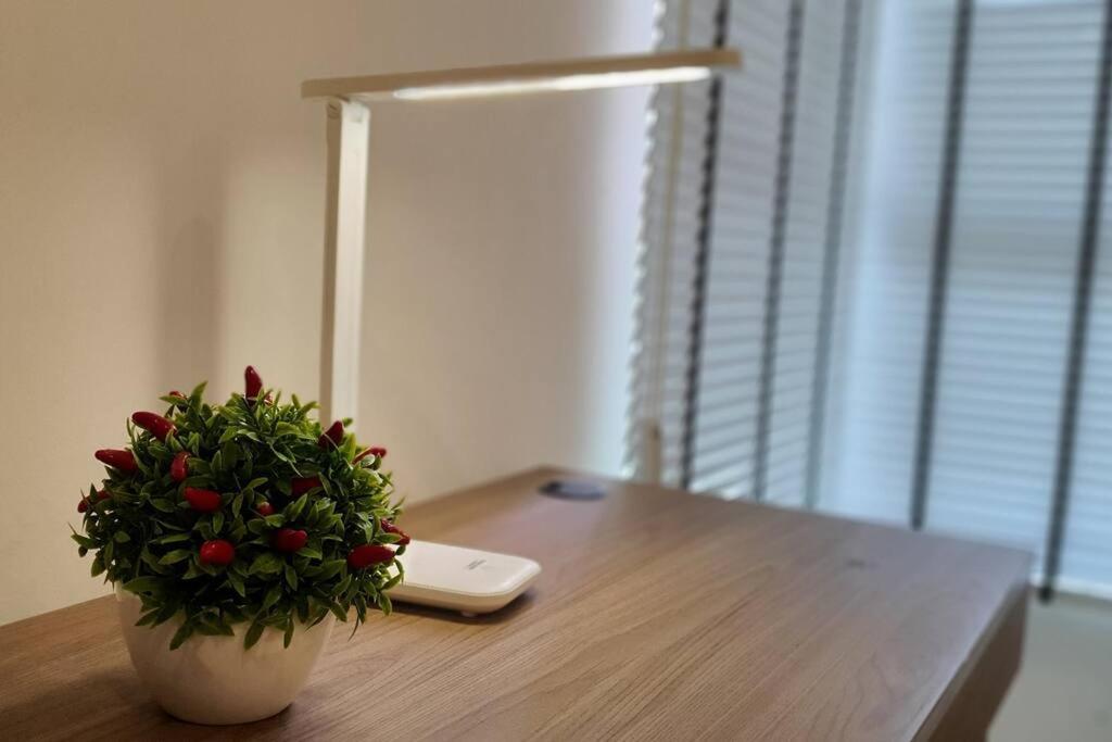 Kozi Square New Sgh Cozy Home 8A كوشنج المظهر الخارجي الصورة