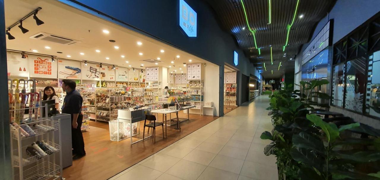 Kozi Square New Sgh Cozy Home 8A كوشنج المظهر الخارجي الصورة