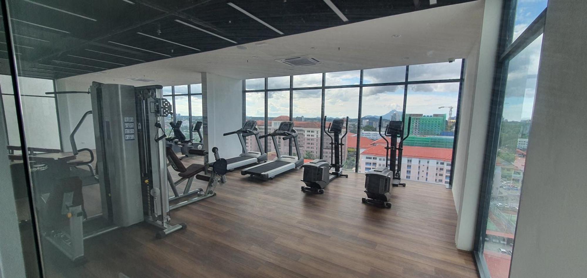 Kozi Square New Sgh Cozy Home 8A كوشنج المظهر الخارجي الصورة